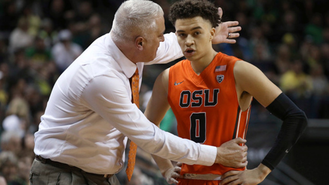 No. 13 Oregon routs Oregon State 85-43 (Jan 14, 2017)